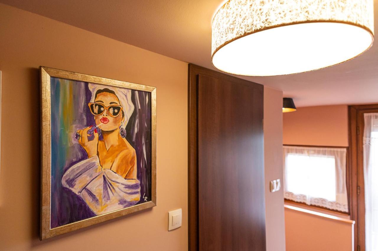 Pelsoart Apartments Кестхей Экстерьер фото