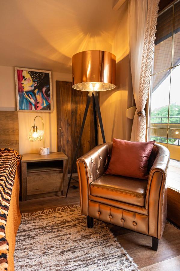 Pelsoart Apartments Кестхей Экстерьер фото