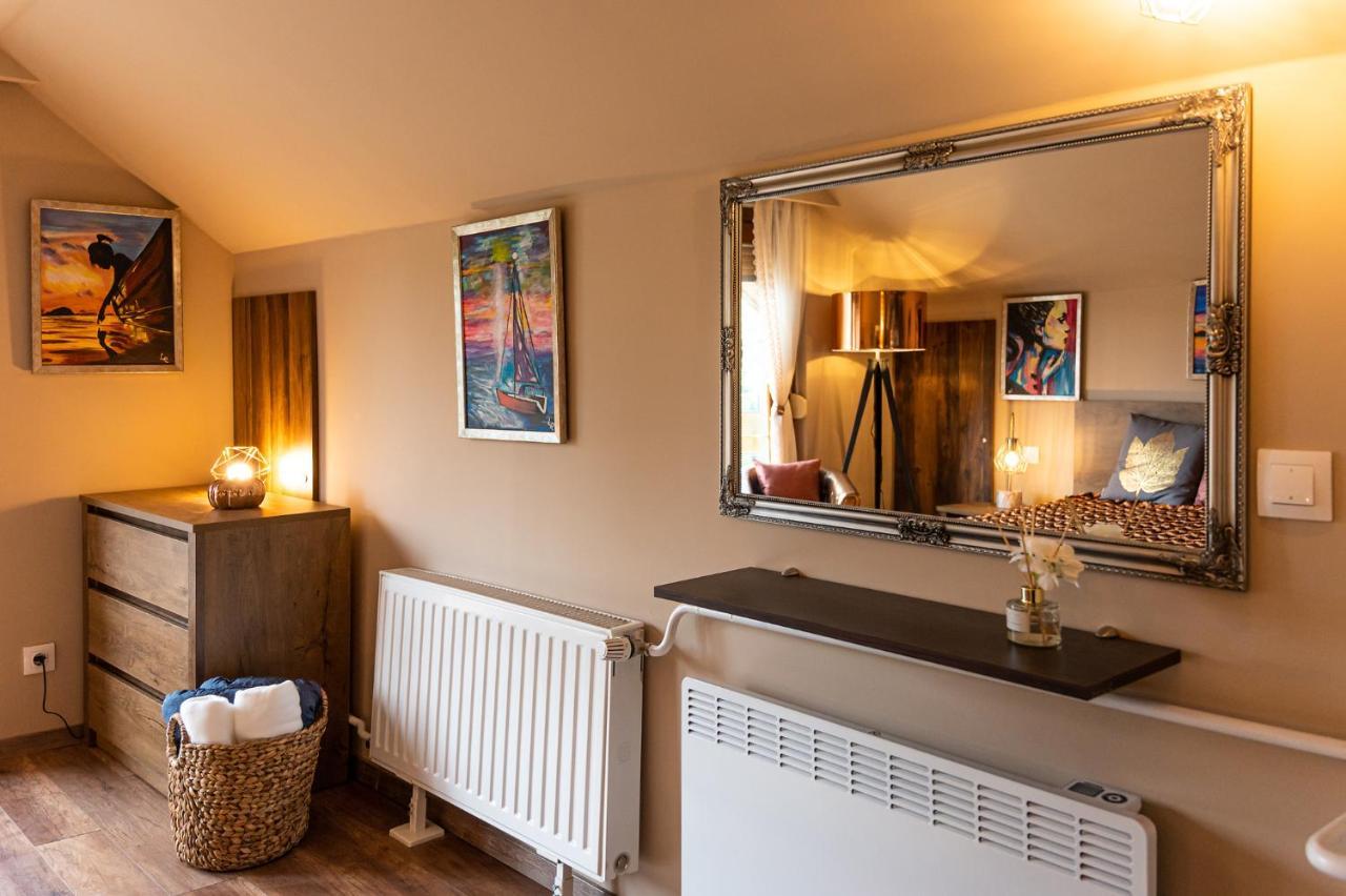Pelsoart Apartments Кестхей Экстерьер фото