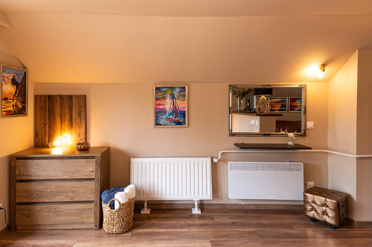 Pelsoart Apartments Кестхей Экстерьер фото