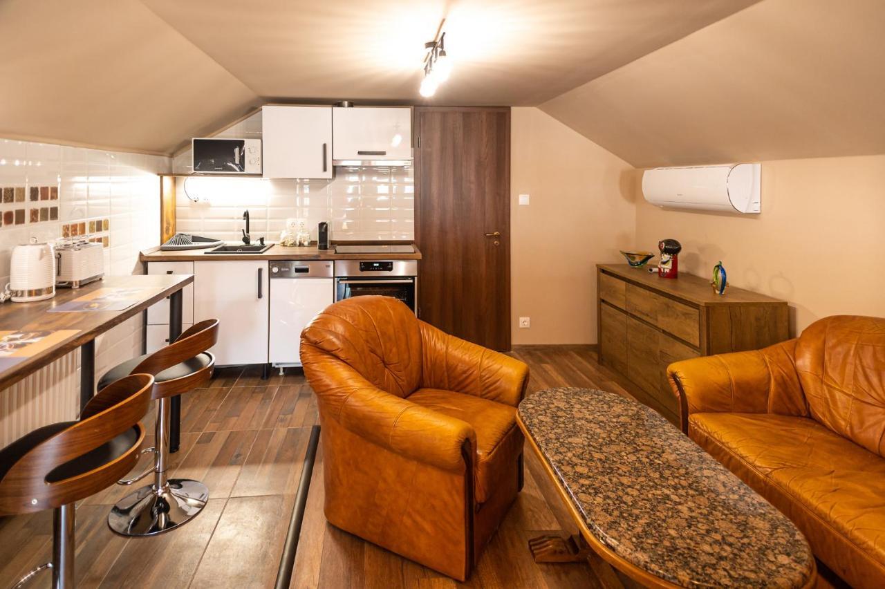 Pelsoart Apartments Кестхей Экстерьер фото