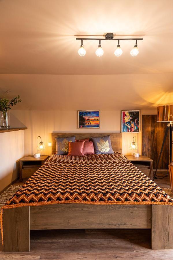 Pelsoart Apartments Кестхей Экстерьер фото