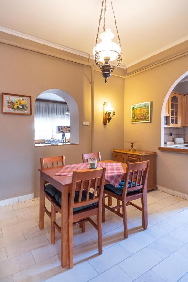 Pelsoart Apartments Кестхей Экстерьер фото